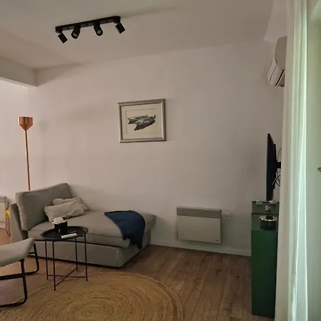 Mystica - Charming On The * Kruševo