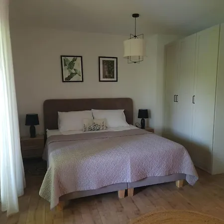 Apartman Mystica - Charming On The