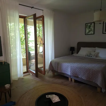 Apartman Mystica - Charming On The