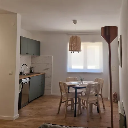 아파트 Mystica - Charming On The